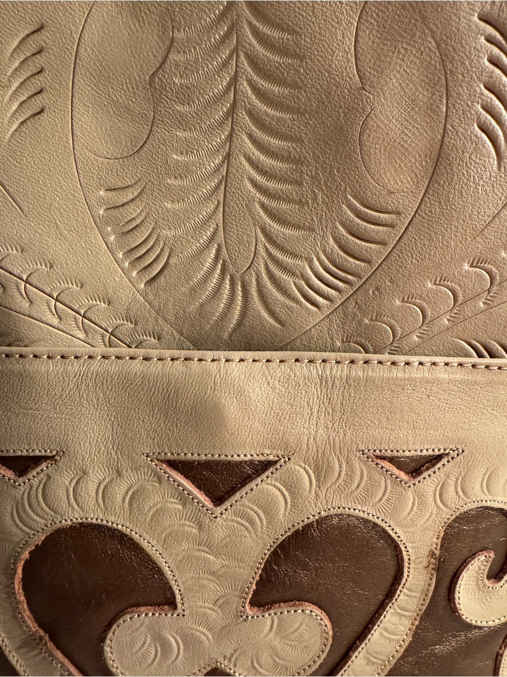 Labrado Leather in Beige and Brown - crossbody Embossed Leather Design - Picture 14 of 15